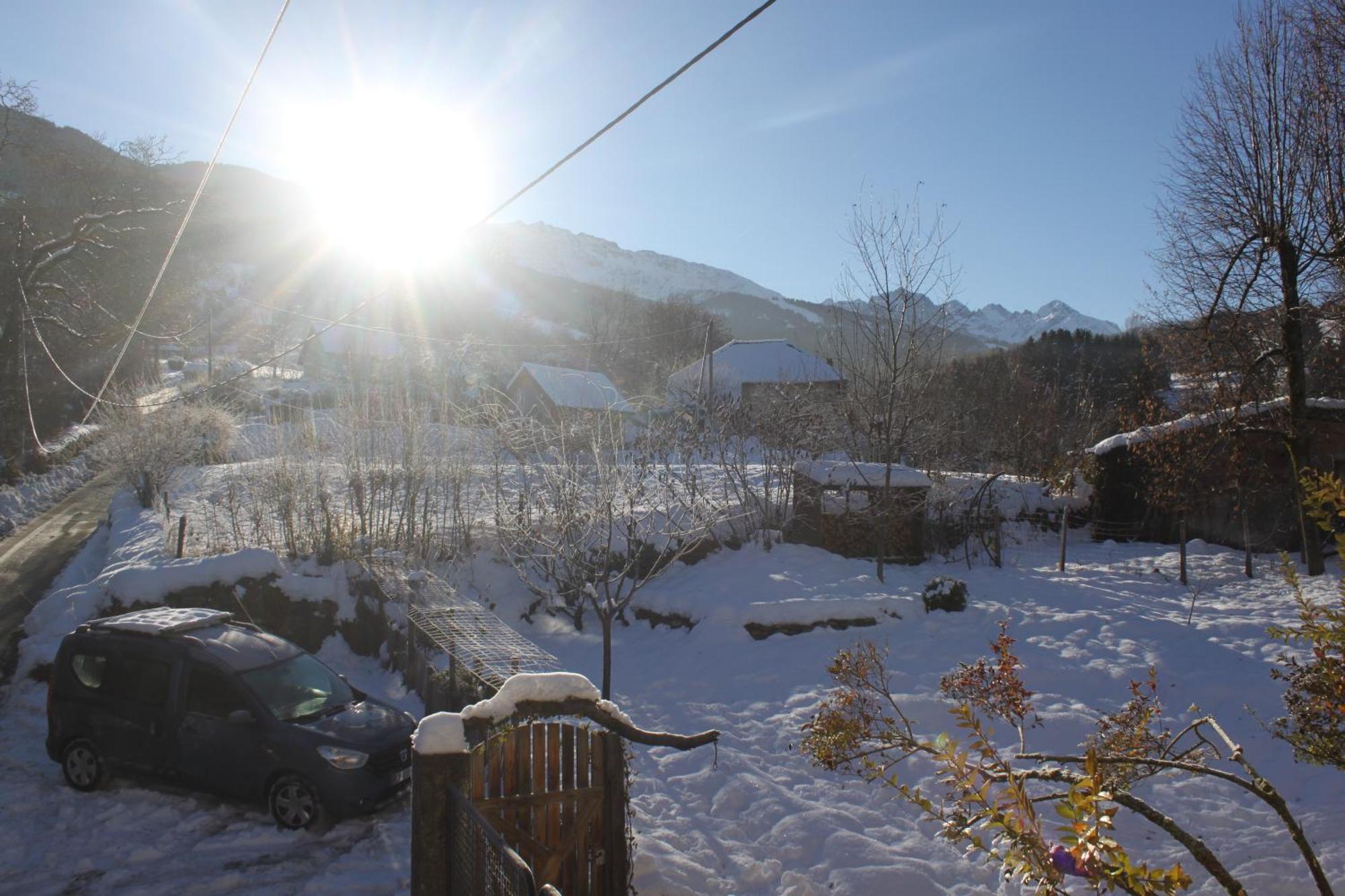 Belladone Guest House Theys Les 7 Laux 외부 사진